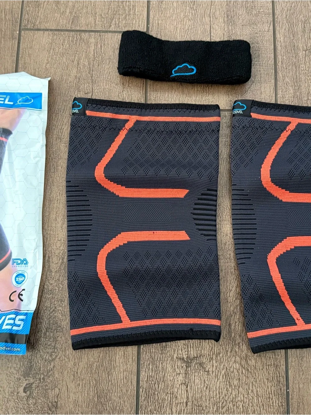 Modvel Compression Knee Sleeves – Black with Orange Accents Unisex Sz Large